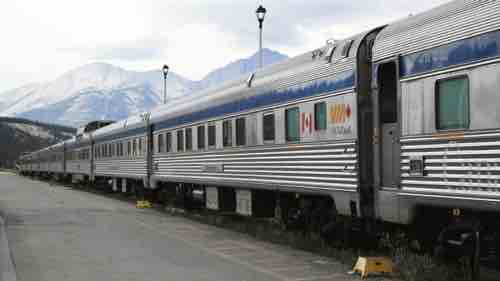 The Canadian in the Jasper’s station, waiting for entering the Rocky Mountains.